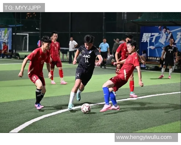 足球明星携手盟宝共创未来助力青少年足球发展新篇章