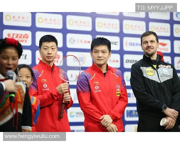 足球明星正脸照展现魅力与风采揭示他们背后的故事与奋斗历程